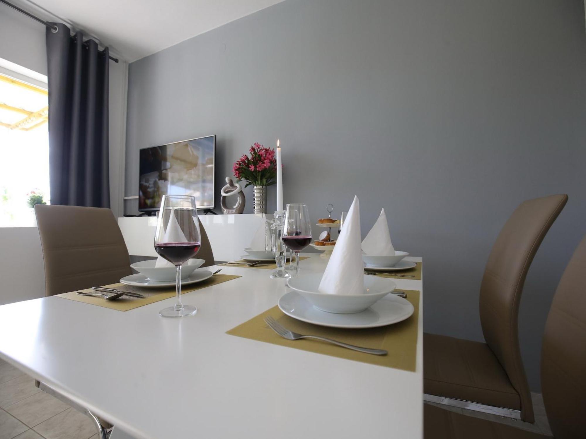 Scenic Holiday Home In Bibinje Near Sea Luaran gambar