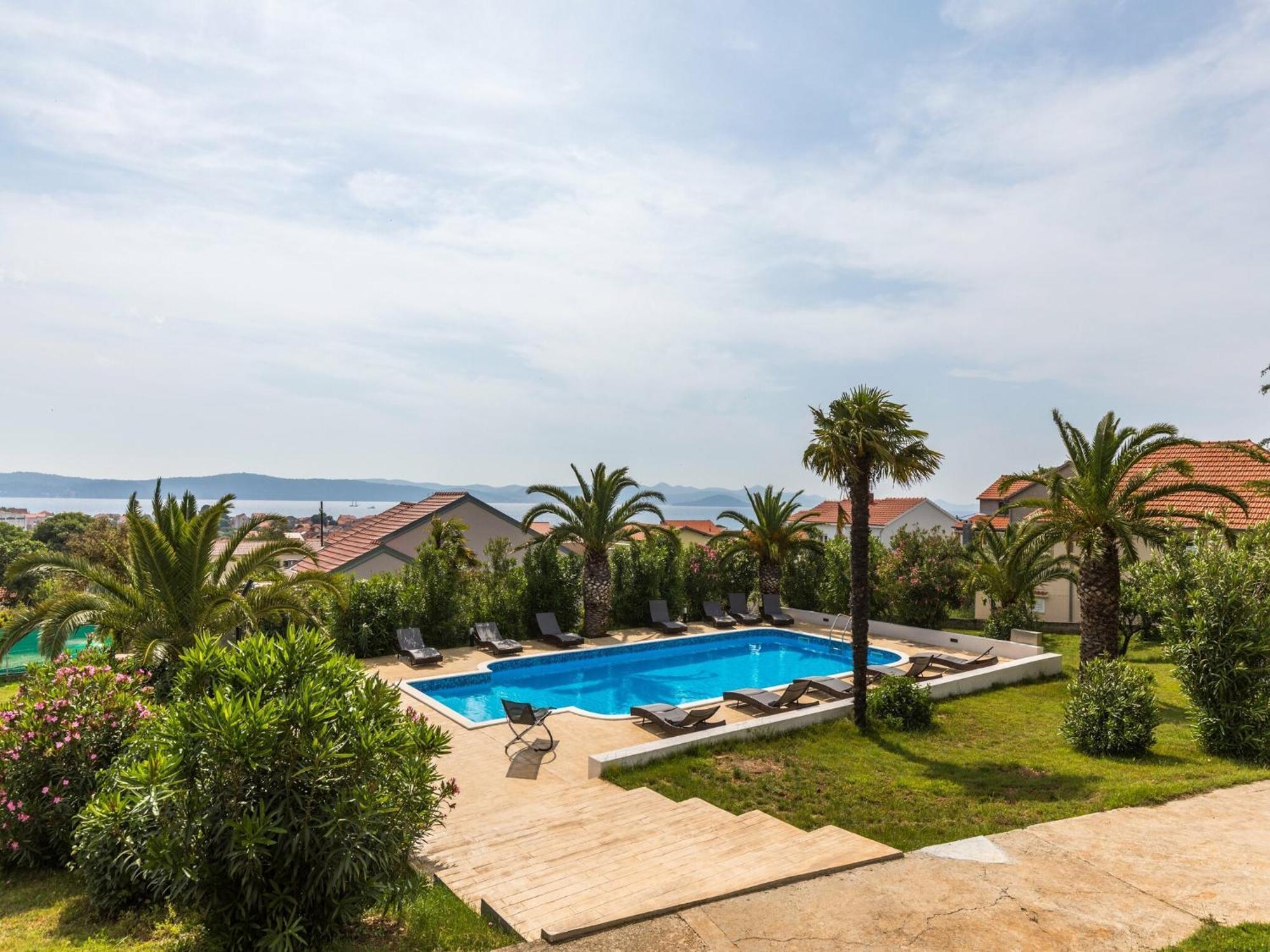 Scenic Holiday Home In Bibinje Near Sea Luaran gambar