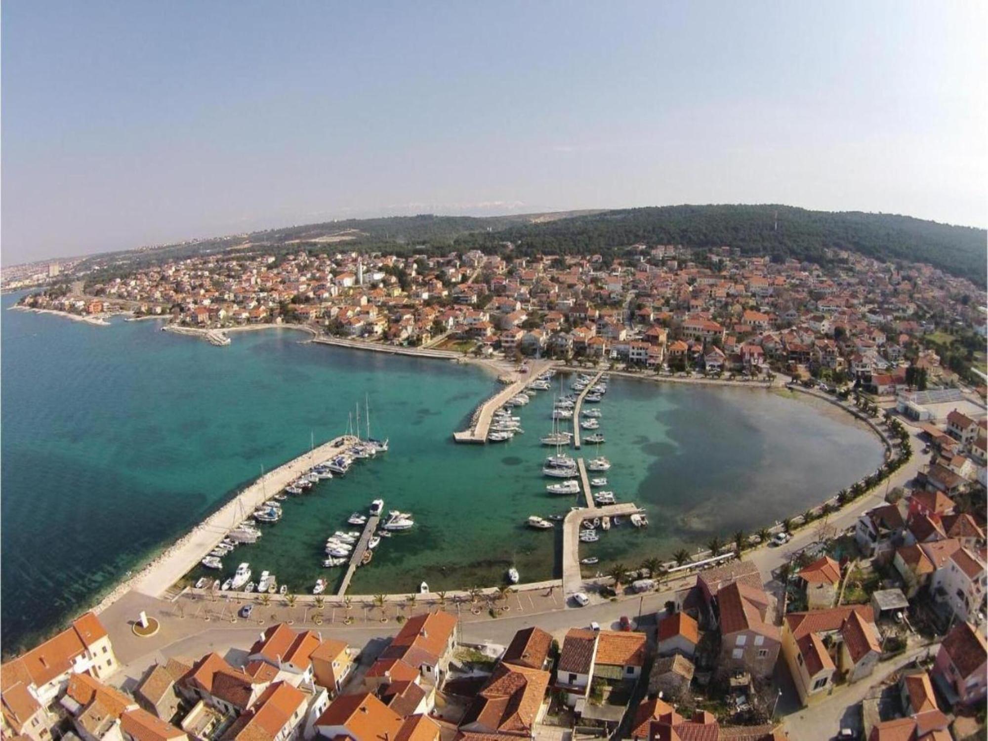 Scenic Holiday Home In Bibinje Near Sea Luaran gambar