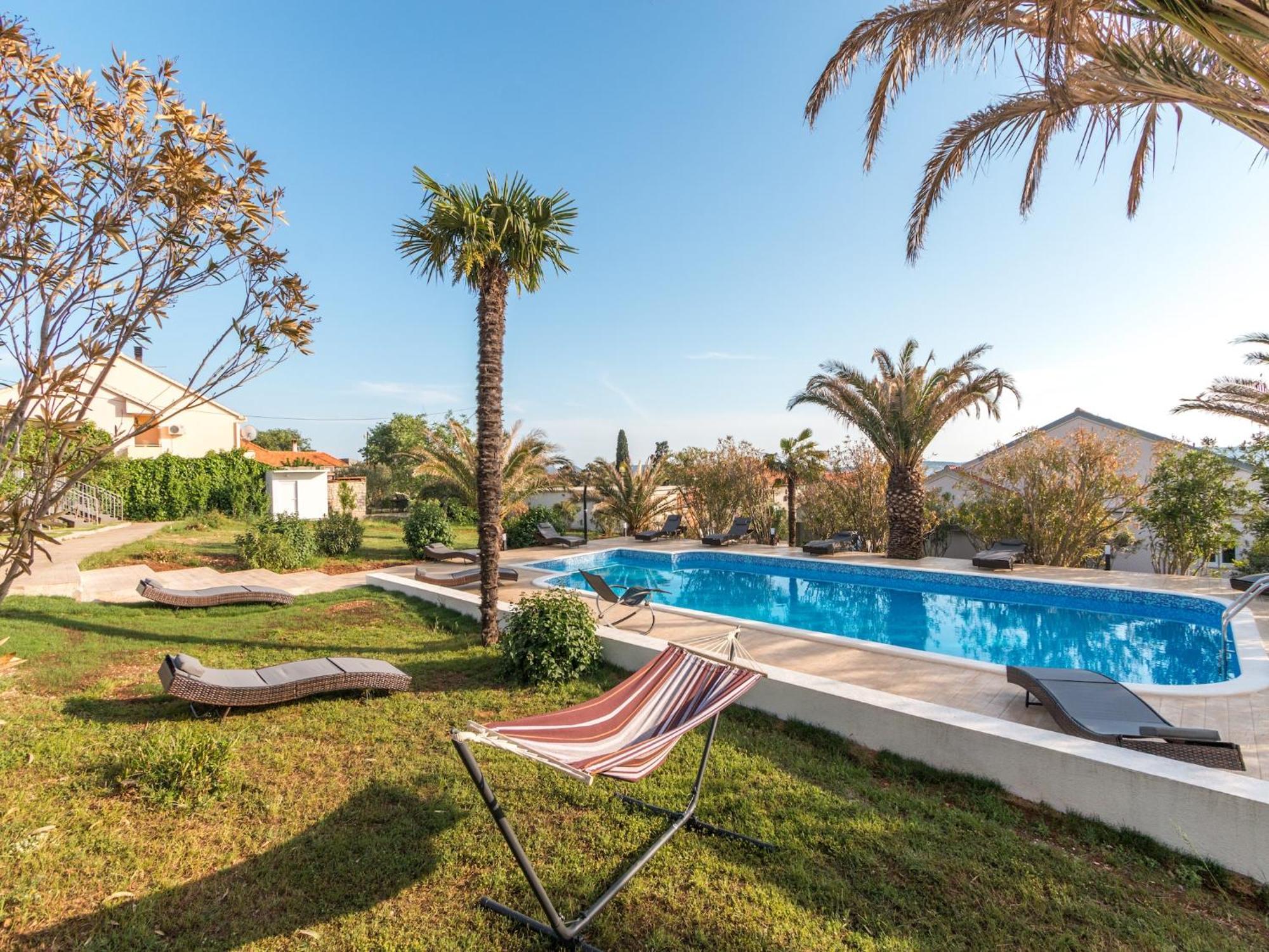 Scenic Holiday Home In Bibinje Near Sea Luaran gambar
